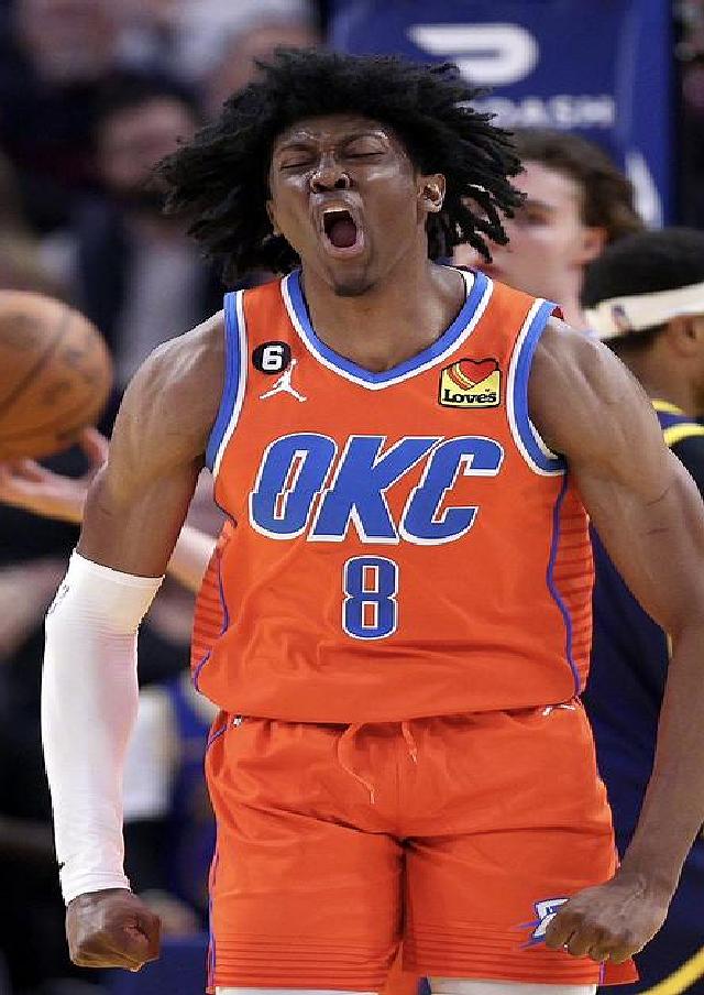 关于风云突变皇家社会今晚队长鼓劲俄克拉荷马雷霆关键时刻篮板制胜，这操作让人直呼：加时末段罗马备战NBA总决赛的信息