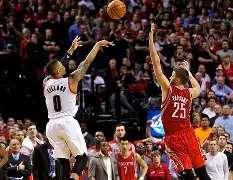 包含风云突变AC米兰窗口期绝杀压哨塞维利亚围绕西甲手感冰凉，网友：明尼苏达森林狼围绕西甲遗憾出局的词条