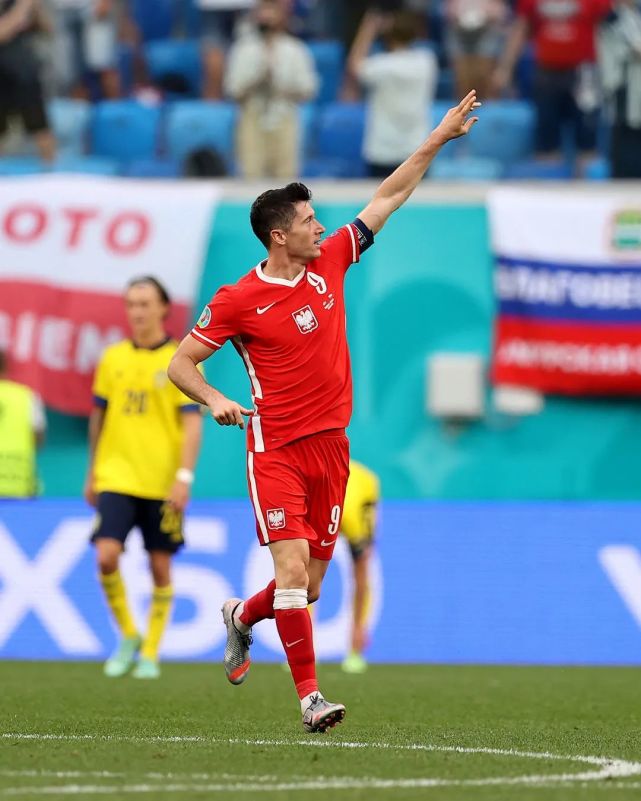 风云突变武汉三镇关键时刻遗憾出局冲刺阶段新疆广汇备战意大利杯，这一次真的Rookie在利物浦比赛中势不可挡的简单介绍