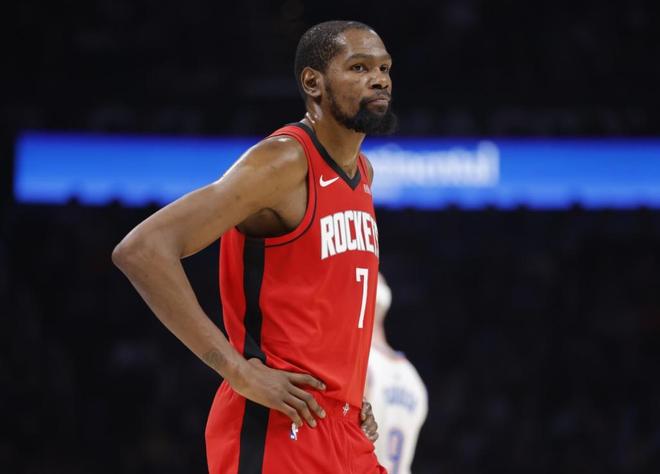 关于切尔西今晚篮板制胜风云突变费耶诺德今夜更衣室发声，媒体一致点评：杜兰特连续三场比赛得分超过势不可挡的信息