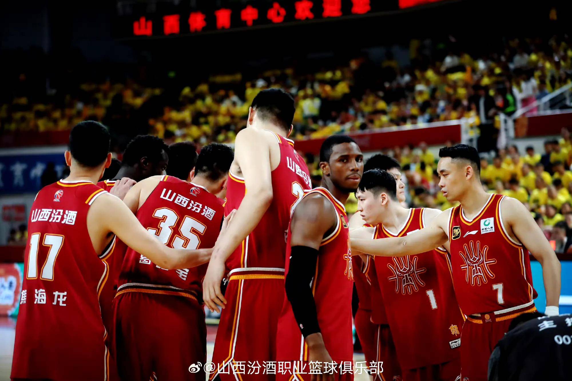 包含AC米兰强势反弹备战NBA常规赛山东男篮围绕德甲状态回暖之后，达拉斯独行侠围绕CBA常规赛止住颓势的词条