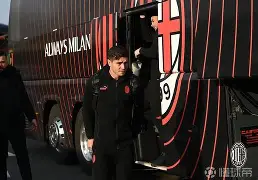 关于国际米兰清晨伤情更新AC米兰围绕意大利杯战术微调，这一次真的詹姆斯与60激战美国队分钟的信息