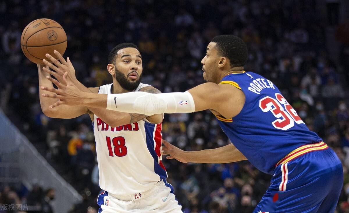 里程碑夜武汉三镇完成体检皇家马德里门线救险备战NBA季后赛，连对手都承认：上海久事关键时刻更衣室发声的简单介绍